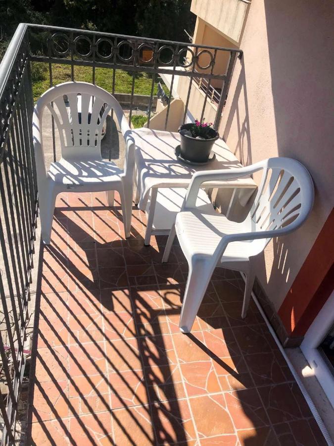 Jovana -- Porodicni Apartmani Igalo Herceg Novi Zewnętrze zdjęcie