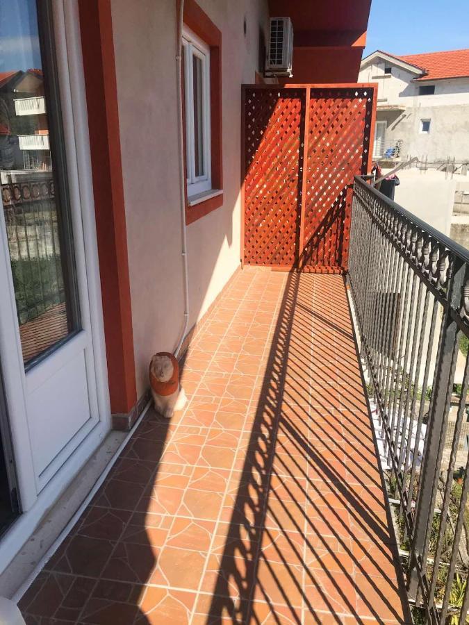 Jovana -- Porodicni Apartmani Igalo Herceg Novi Zewnętrze zdjęcie
