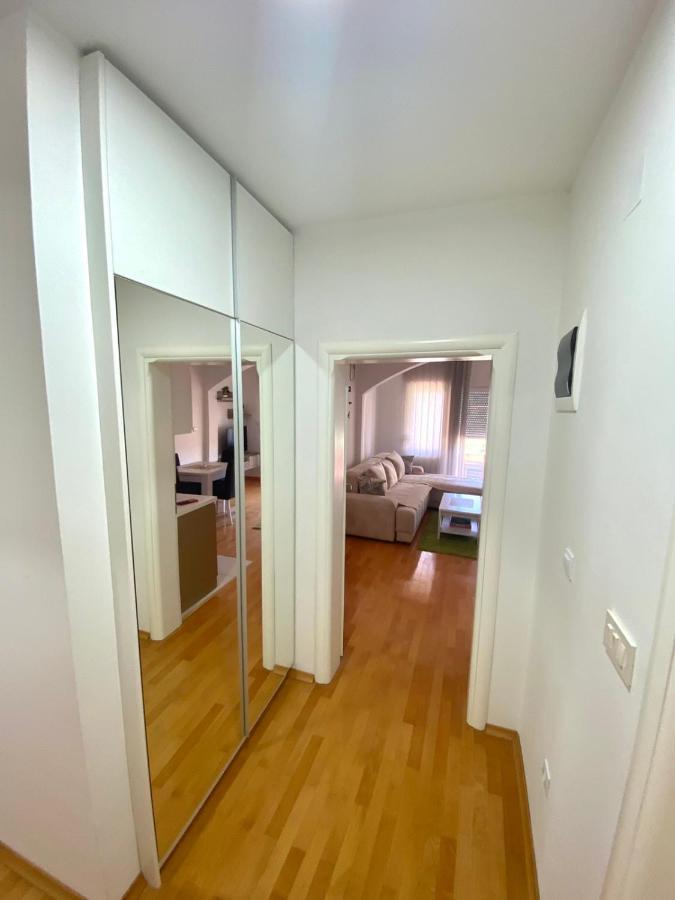 Jovana -- Porodicni Apartmani Igalo Herceg Novi Zewnętrze zdjęcie