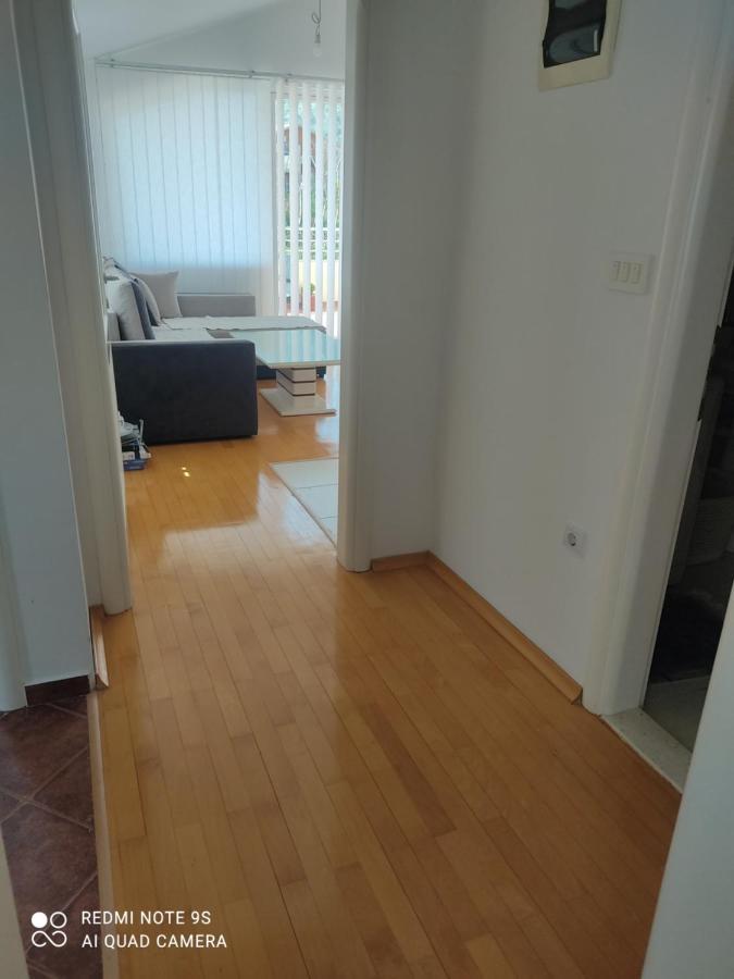 Jovana -- Porodicni Apartmani Igalo Herceg Novi Zewnętrze zdjęcie