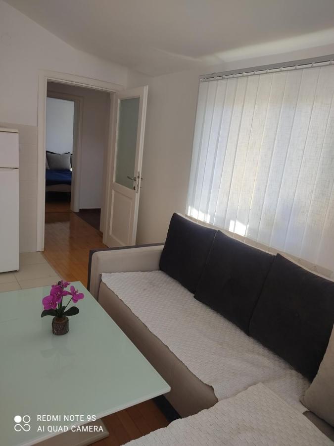 Jovana -- Porodicni Apartmani Igalo Herceg Novi Zewnętrze zdjęcie